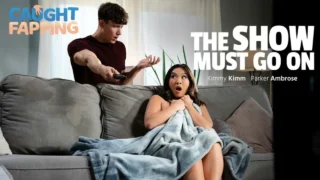 CaughtFapping – The Display Will have to Pass On/  Kimmy Kimm